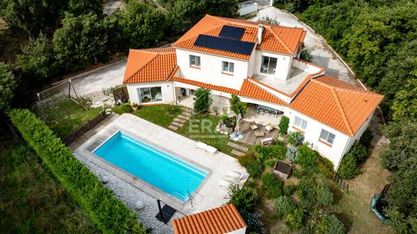 Villa  à vendre à Montesquieu-des-Albères - 6 chambres