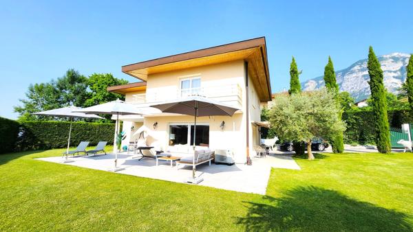 Jolie maison individuelle dans une résidence privée