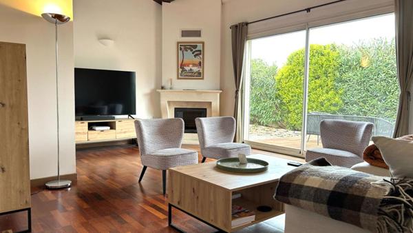 Saint Cyr sur mer : Mas 9 pièce(s) 190 m2