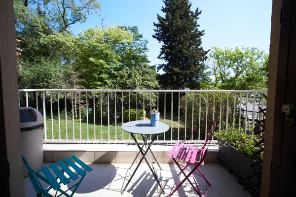 T3 de 65 m² – 2 chambres - cave de 11 m² - résidence sécurisée - accès facile A8 - quartier ST JEROME