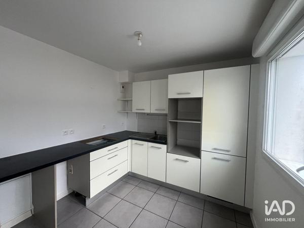 Location appartement 2 pièces 52 m² Mérignac