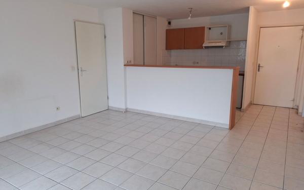 Appartement à louer    2 pièces • 49,35 m2 Nîmes