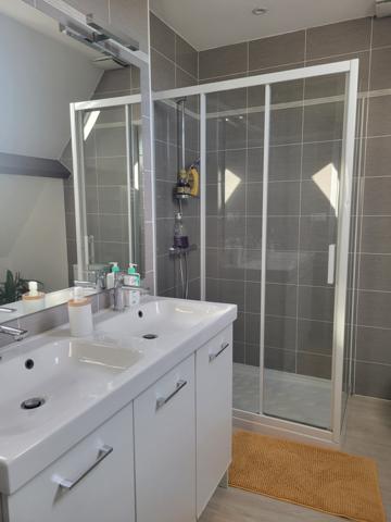 Poitiers, maison de 193m² avec jardin