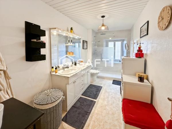 Maison de 9 pièces de 268 m²