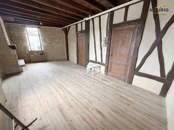 Maison 120m² divisible en appartements cour et garage