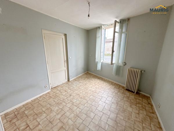 Maison 120m² divisible en appartements cour et garage