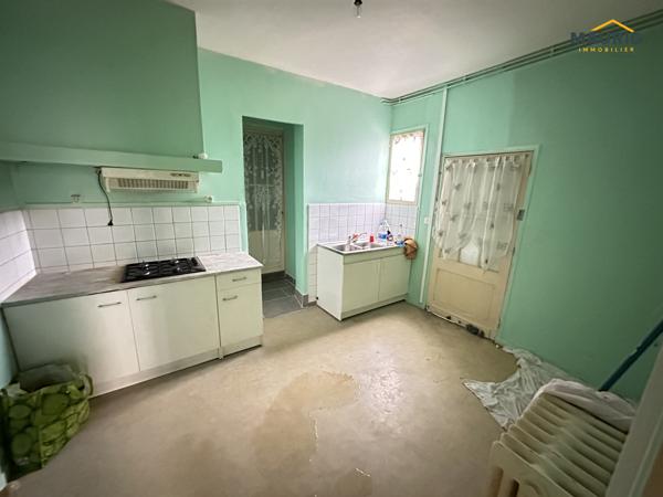Maison 120m² divisible en appartements cour et garage