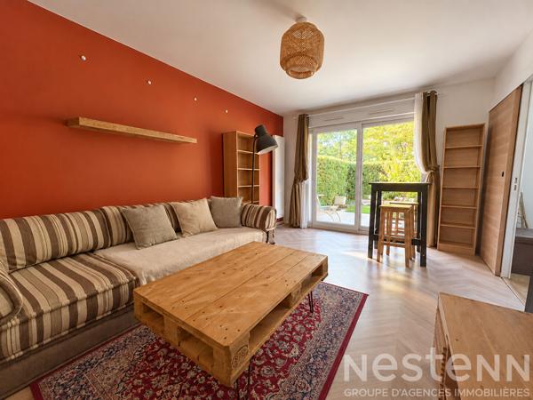 À LOUER À BRECH ? T2 meublé 44m² avec jardin, terrasse et parking