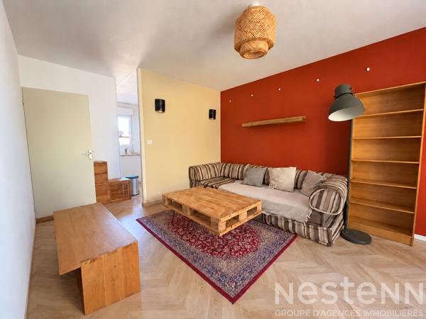 À LOUER À BRECH ? T2 meublé 44m² avec jardin, terrasse et parking