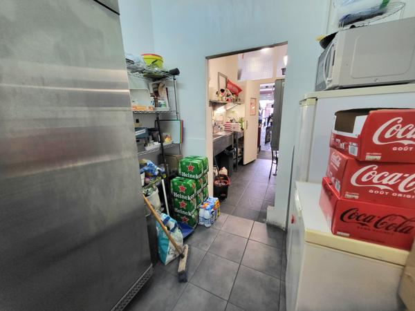 Fonds De Commerce - 112 m²