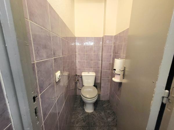 Fonds De Commerce - 112 m²