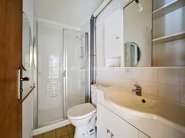 Vente                                                      Maison de ville
                        
                     3 pièces                      59 m2                     à Ceyrat