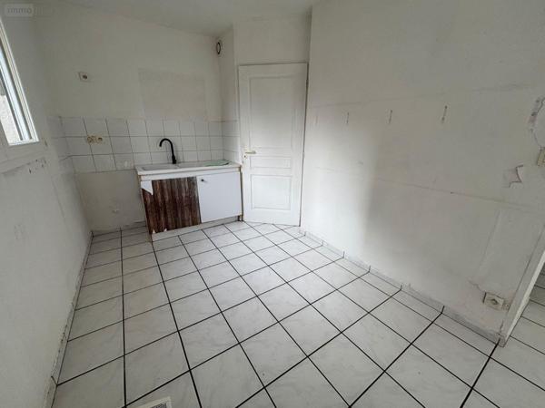 Immeuble de rapport à vendre à Bruges en Gironde (33520), ref : 032/1688   
La Hutte