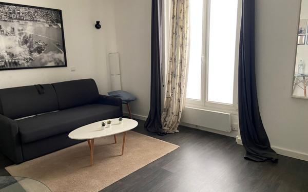 Appartement à louer    1 pièce • 25 m2 Courbevoie