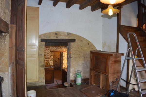 Maison à rénover, MAUZENS ET MIREMONT (24)