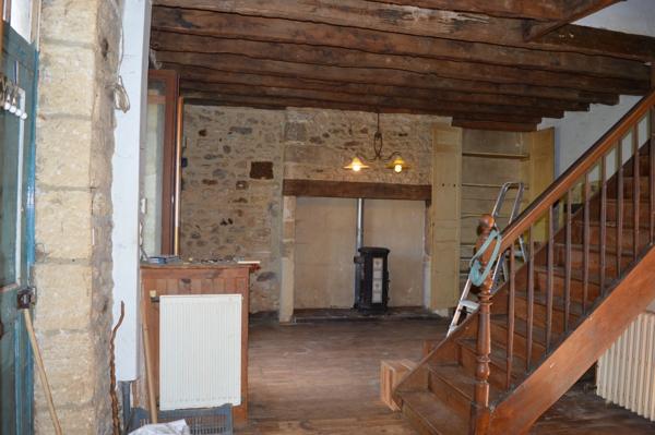 Maison à rénover, MAUZENS ET MIREMONT (24)