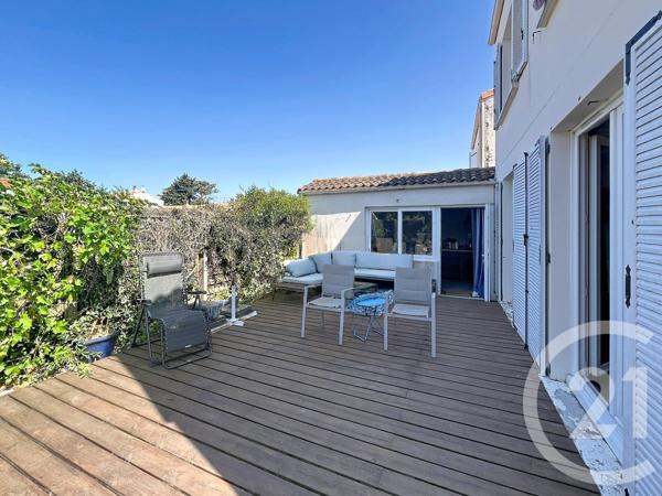 Maison à vendre  5 pièces - 97,93 m 2   LA ROCHELLE  - 17