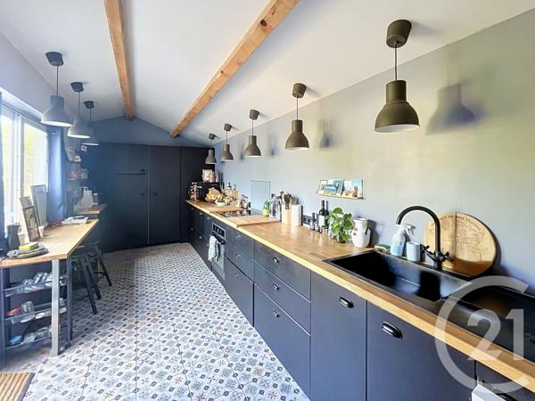 Maison à vendre  5 pièces - 97,93 m 2   LA ROCHELLE  - 17