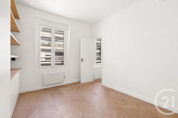 Appartement F2 à vendre  2 pièces - 34,05 m2 PARIS - 75016