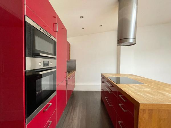 TYPE 3, REIMS - HYPER CENTRE