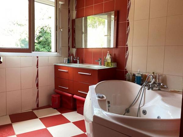 Maison 4 chambres avec piscine