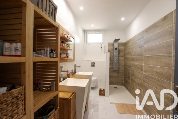 Appartement à vendre 3 pièces 78 m² Nîmes