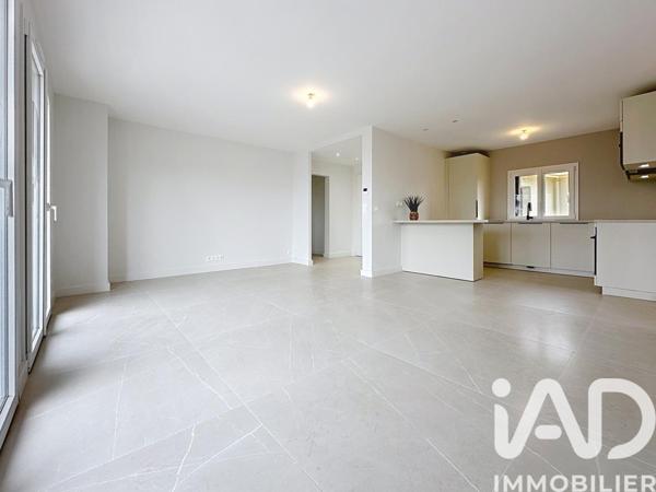 Appartement à vendre 5 pièces 118 m² Sanary-sur-Mer