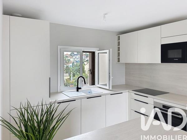 Appartement à vendre 5 pièces 118 m² Sanary-sur-Mer