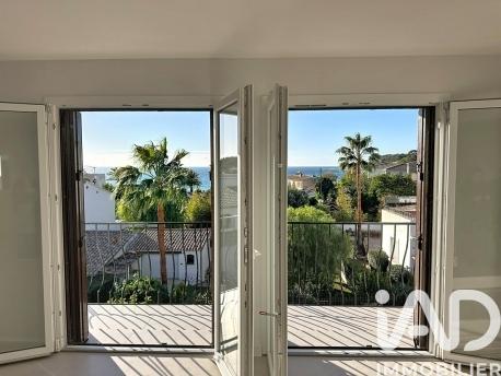 Appartement à vendre 5 pièces 118 m² Sanary-sur-Mer