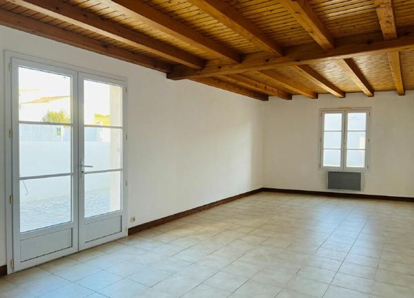 Maison à vendre    3 pièces •  Rivedoux-Plage