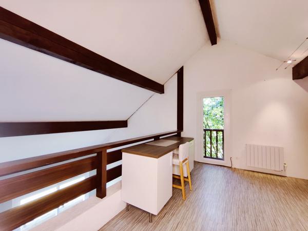 Maison 6 pièces - 170 m² Exclusivité efficity