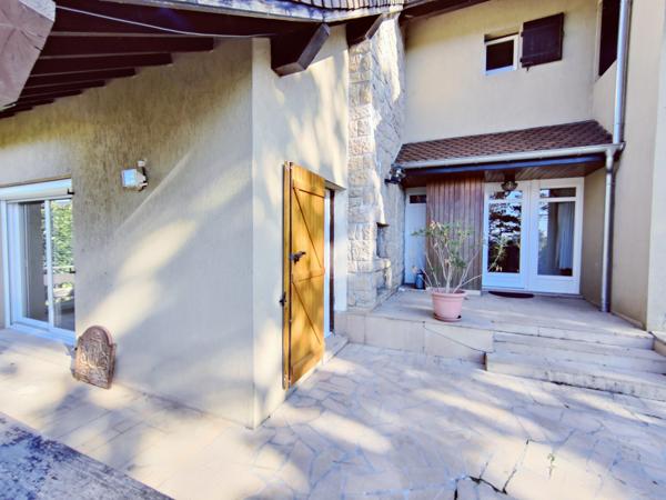 Maison 6 pièces - 170 m² Exclusivité efficity