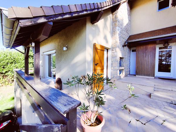 Maison 6 pièces - 170 m² Exclusivité efficity