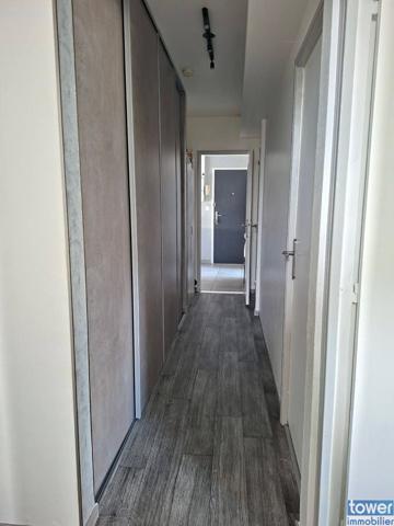 Appartement
                                                                                                                                                                                                                                                                                                                        5 pièce(s)                                                                                                                                                                                                          3 chambre(s)                                                                                                                                                                                                          90  m²