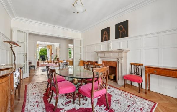 Vente Appartement P7 en sus studio - double parking rénové(e) Neuilly-sur-seine   