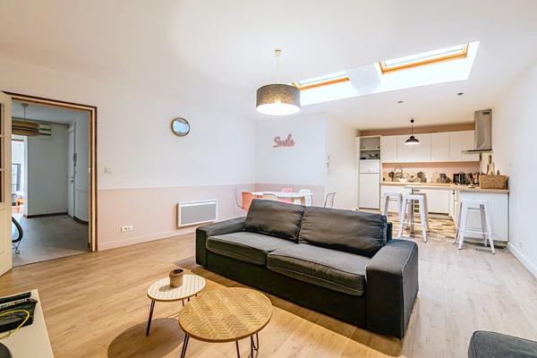 Opportunité Centre Ville de Reims pied de TRAM 