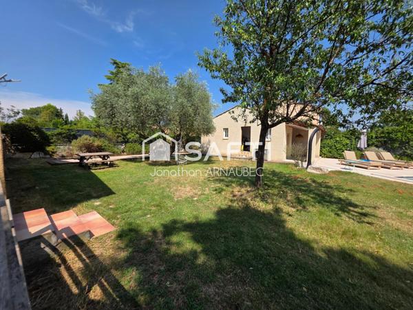 Un bien unique, trois habitations indépendantes 250m2 environ et une multitude de possibilités