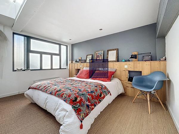 Loft atypique 180m2 - Jardin privatif - proximité immédiate métro B Lyon Gerland , Oullins pierre benite Loft atypique 180m2 - Jardin privatif - proximité immédiate métro B Lyon Gerland , Oullins pierre benite