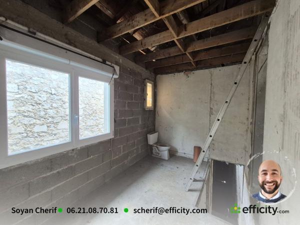 Maison
         4 pièces
        - 90 m²