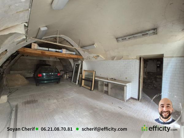 Maison
         4 pièces
        - 90 m²