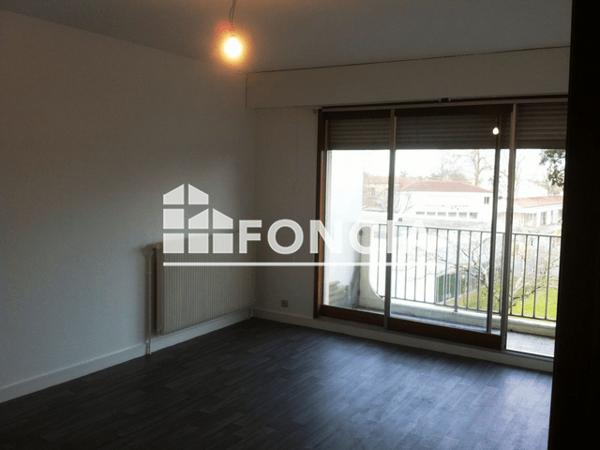 Location Appartement 3 pièces 66.09 m² - RUE DOMION Bordeaux 33200