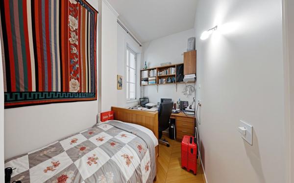 Appartement à vendre    3 pièces • 87 m2 Lyon 1