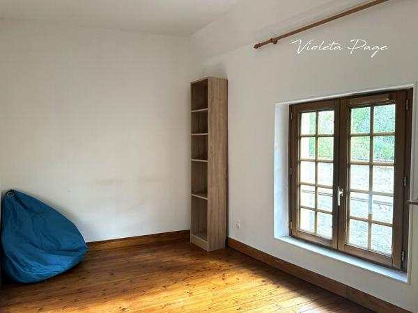 Chars (95750) Maison de charme du 19e siècle avec studio Indépendant et piscine à Chars (95)