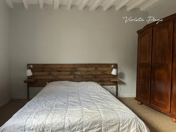 Chars (95750) Maison de charme du 19e siècle avec studio Indépendant et piscine à Chars (95)