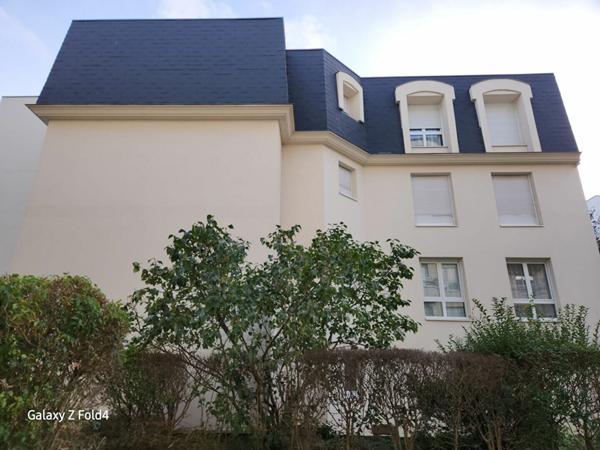 Appartement à vendre    1 pièce • 31,30 m2 Le Bourget