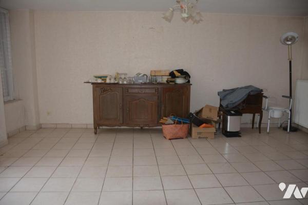 Vente sur la commune de Ballée une maison d'habitation avec jardin