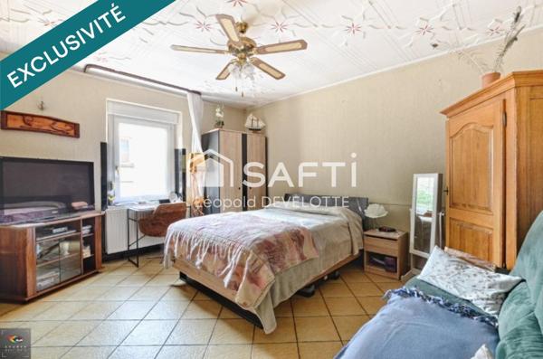 Maison avec grenier, garage, terrasse et jardin