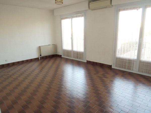 Appartement Nimes 2 pièce(s) 48.86 m2