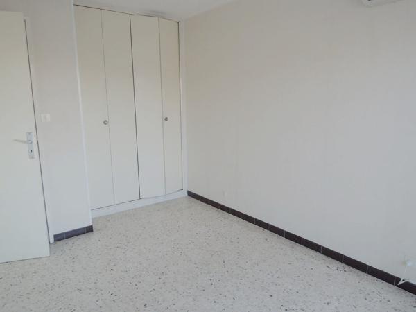 Appartement Nimes 2 pièce(s) 48.86 m2