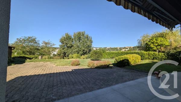 Maison à vendre  4 pièces - 102 m 2   AUBENAS  - 07